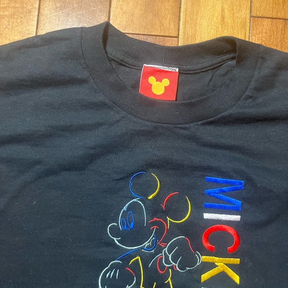 Disney Black Short Sleeve Tee with Vibrant Graphic - Picture 5 of 8